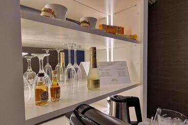Boutique Hotel Bora & Villas Garamm