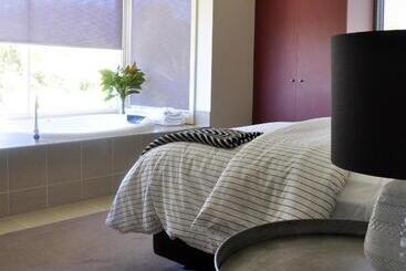 Daylesford Spa Villa One