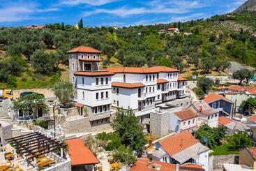 Stara čaršija Hotel & Spa