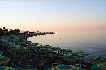 La Marina Residence Club