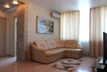 Sacvoyage Apartment On Prospekt Lenina, 6