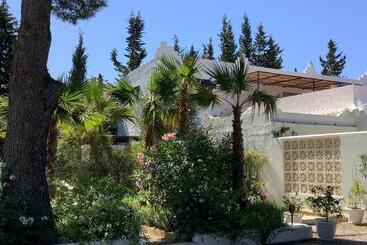پانسیون Kasbah Andaluz Guest House