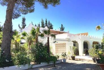 پانسیون Kasbah Andaluz Guest House