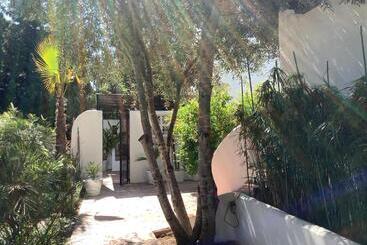 پانسیون Kasbah Andaluz Guest House