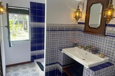 پانسیون Kasbah Andaluz Guest House