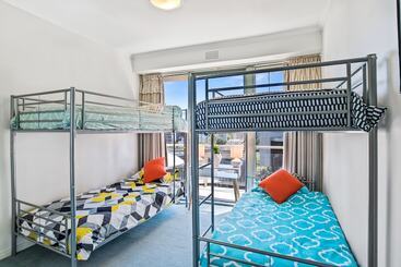 Southbank Tower Apartments