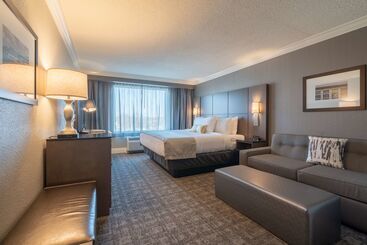هتل Best Western Premier Airport/expo Center