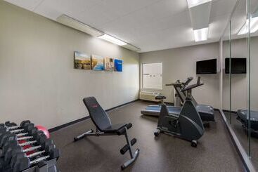 هتل Comfort Inn & Suites Tipp City Dayton North I 75