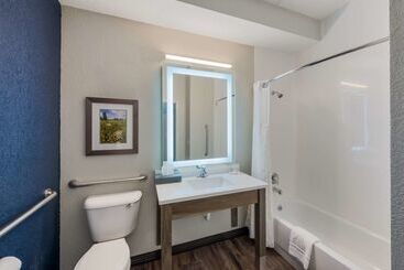 هتل Comfort Inn & Suites Tipp City Dayton North I 75