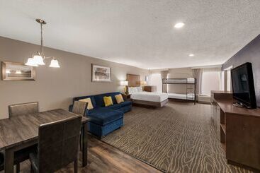 هتل Comfort Inn & Suites Tipp City Dayton North I 75