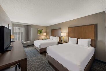 هتل Comfort Inn & Suites Tipp City Dayton North I 75