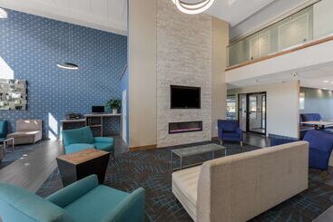 هتل Comfort Inn & Suites Tipp City Dayton North I 75