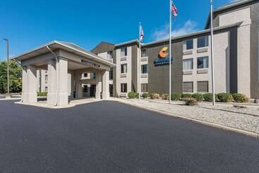 هتل Comfort Inn & Suites Tipp City Dayton North I 75