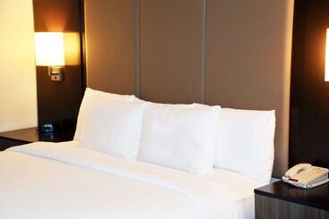 Doubletree By Hilton Hotel Montgomery Downtown