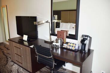 Doubletree By Hilton Hotel Montgomery Downtown