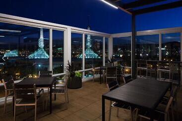 هتل Eastlund, Best Western Premier Collection