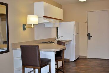 هتل Extended Stay America Suites   Atlanta   Marietta   Powers Ferry Rd