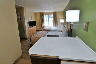 هتل Extended Stay America Suites Clearwater Carillon Park
