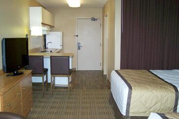 هتل Extended Stay America Suites Kansas City Country Club Plaza