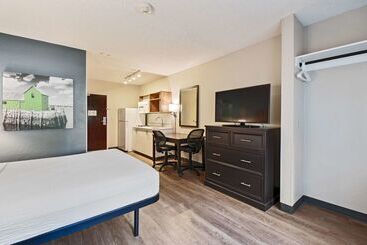 هتل Extended Stay America Suites  Miami  Airport  Doral