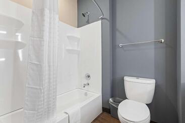 هتل Extended Stay America Suites  Miami  Airport  Doral