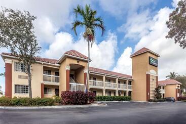 هتل Extended Stay America Suites  Miami  Airport  Doral