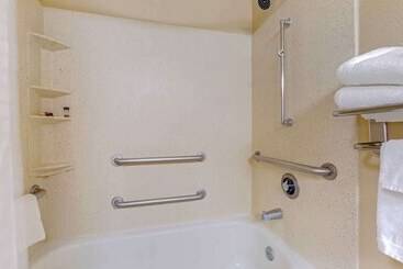 هتل Extended Stay America Suites  Phoenix  Scottsdale  Old Town