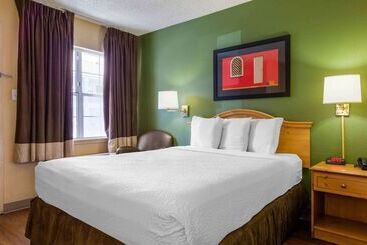 هتل Extended Stay America Suites  Phoenix  Scottsdale  Old Town