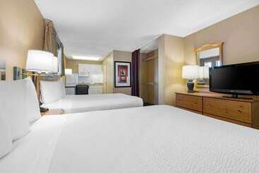 هتل Extended Stay America Suites  San Diego  Fashion Valley