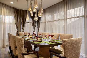 هتل Hilton New York Jfk Airport