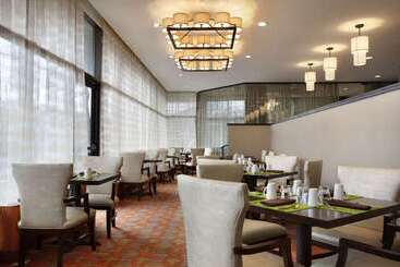 هتل Hilton New York Jfk Airport