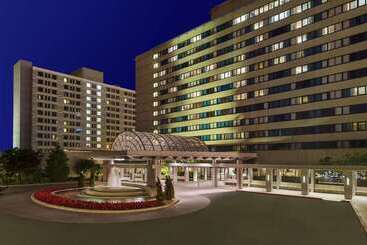 هتل Hilton New York Jfk Airport