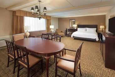 هتل Holiday Inn   Executive Center Columbia Mall, An Ihg