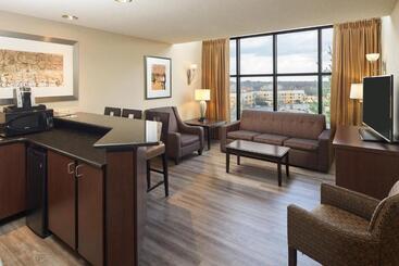 هتل Holiday Inn   Executive Center Columbia Mall, An Ihg