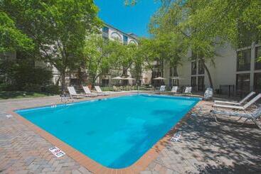 هتل Holiday Inn   Executive Center Columbia Mall, An Ihg