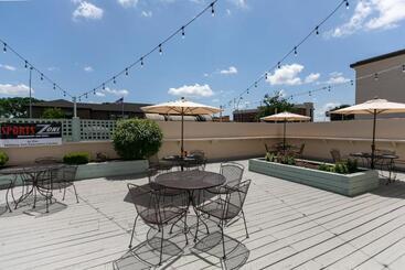 هتل Holiday Inn   Executive Center Columbia Mall, An Ihg