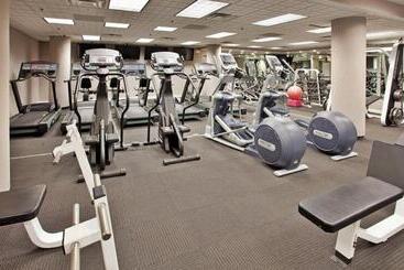 هتل Holiday Inn   Executive Center Columbia Mall, An Ihg
