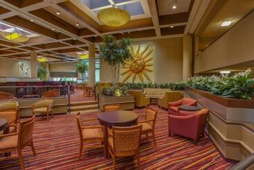هتل Holiday Inn   Executive Center Columbia Mall, An Ihg