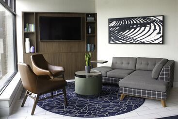 Отель Holiday Inn Express & Suites Boston   Cambridge, An Ihg
