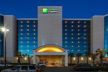 Holiday Inn Express Hotel & Suites Virginia Beach Oceanfront, An Ihg