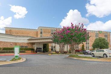 هتل Holiday Inn Huntsville   Research Park, An Ihg