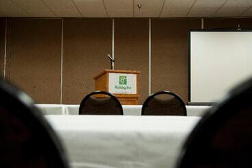هتل Holiday Inn Spearfish Convention Center, An Ihg
