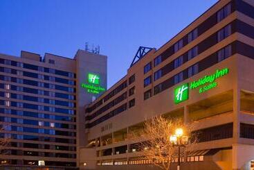 هتل Holiday Inn & Suites Duluth Downtown, An Ihg