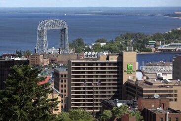 هتل Holiday Inn & Suites Duluth Downtown, An Ihg