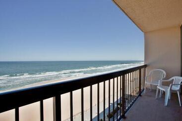 هتل Holiday Inn Va Beach Oceanside 21st St, An Ihg