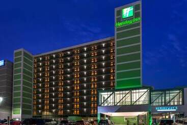 هتل Holiday Inn Va Beach Oceanside 21st St, An Ihg