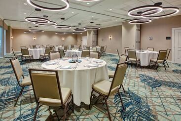 هتل Holiday Inn Va Beach Oceanside 21st St, An Ihg