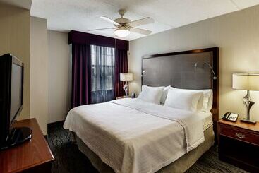 هتل Homewood Suites By Hilton Buffaloairport