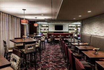 هتل Homewood Suites By Hilton Buffaloairport