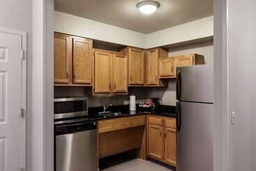 هتل Homewood Suites By Hilton Buffaloairport